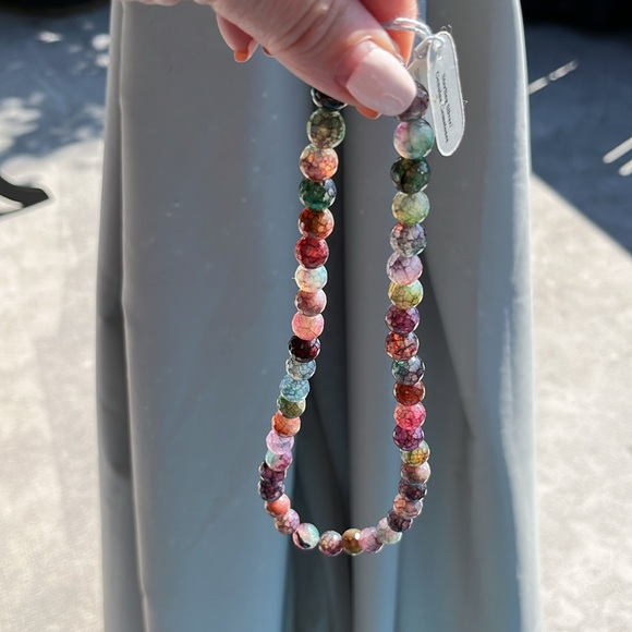 Gorgeous Multi Coloured Agate Necklace with Sterling Silver Clasp - Picture 3 of 14